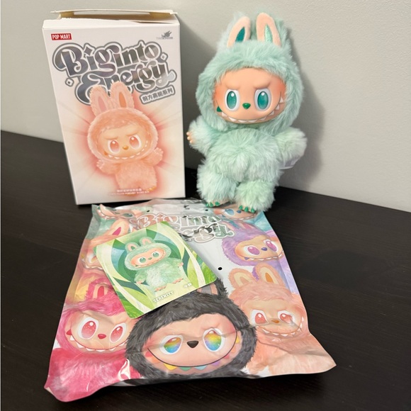 Pop Mart The Monsters Big Into Energy Serenity Labubu Plush Pendant Keychain - Picture 1 of 10
